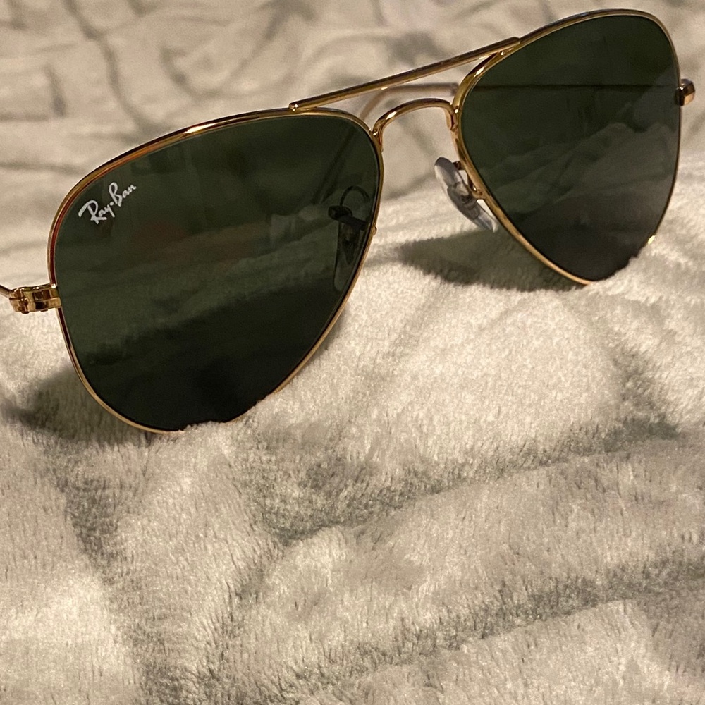 Ray-Bans Aviator’s - Picture 7 of 13